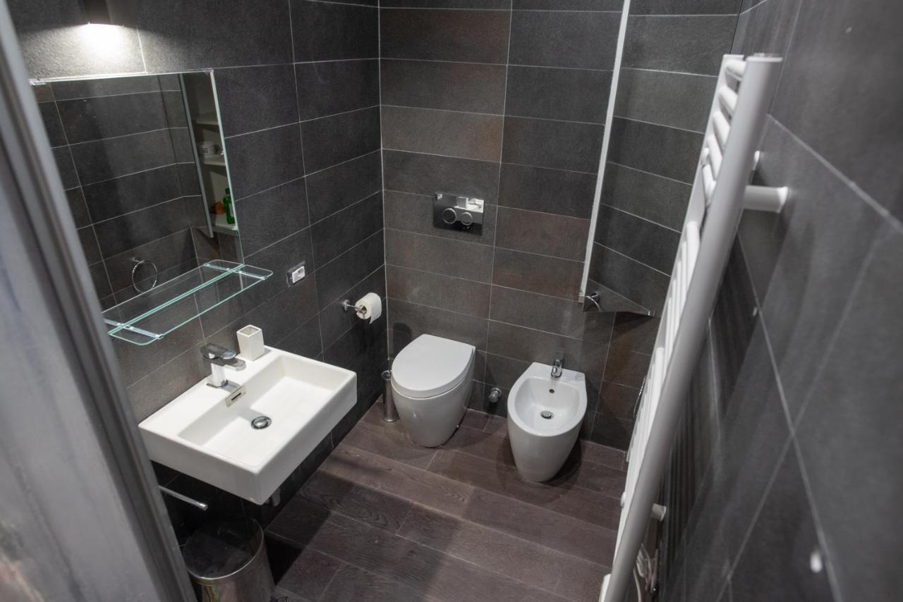 Art & Design On The Corner - Via Savona Milan Apartamento Exterior foto