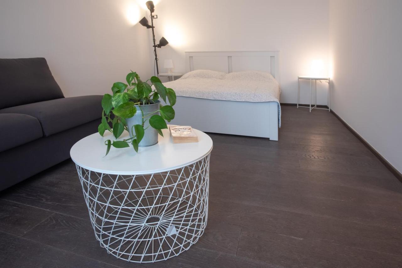 Art & Design On The Corner - Via Savona Milan Apartamento Exterior foto