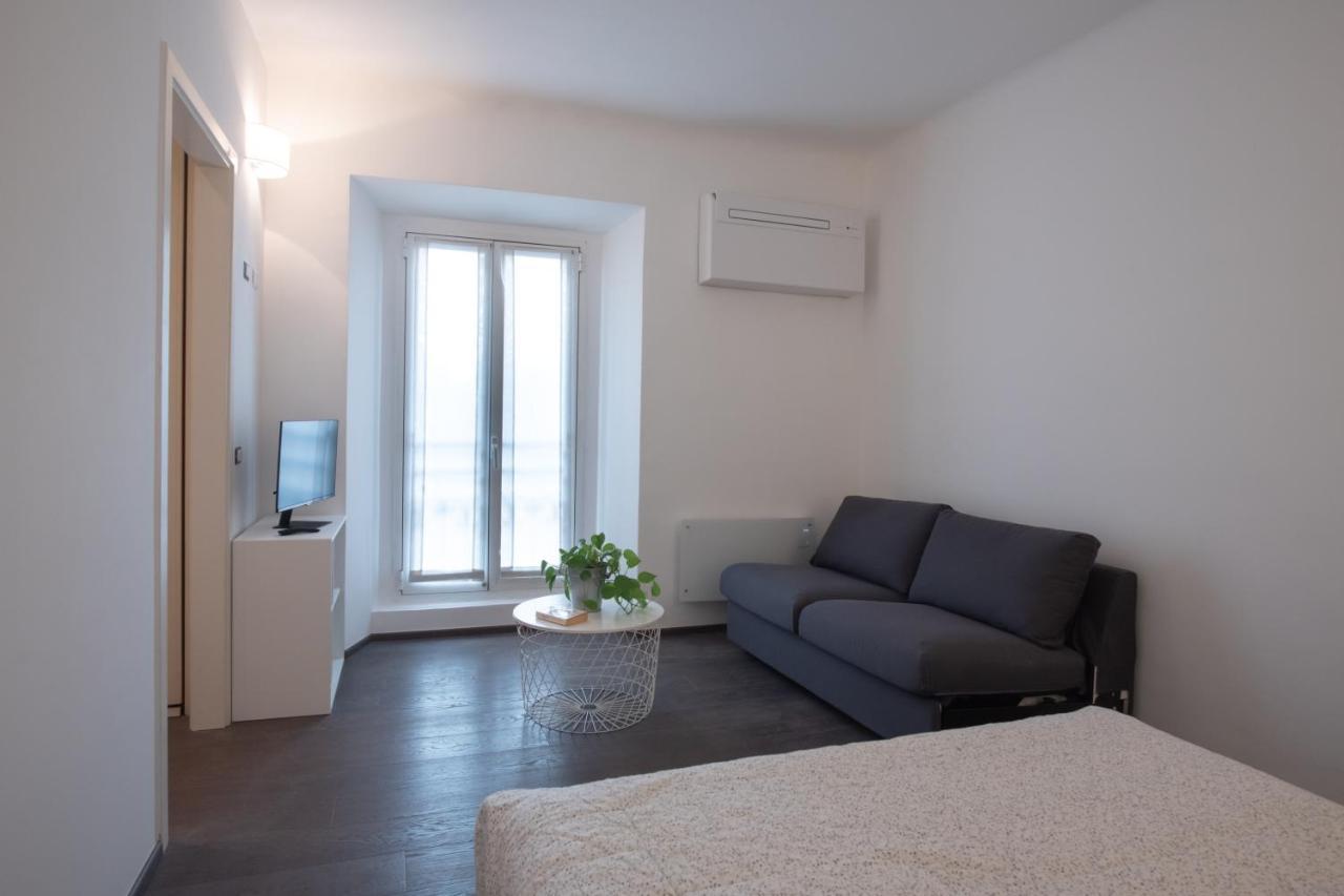 Art & Design On The Corner - Via Savona Milan Apartamento Exterior foto